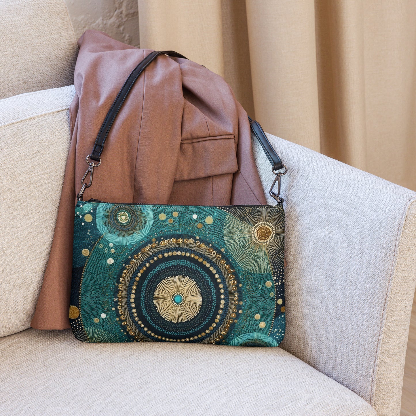 Sac en bandoulière Résonance Céleste avec motif cosmique turquoise et or, style poétique et abstrait.