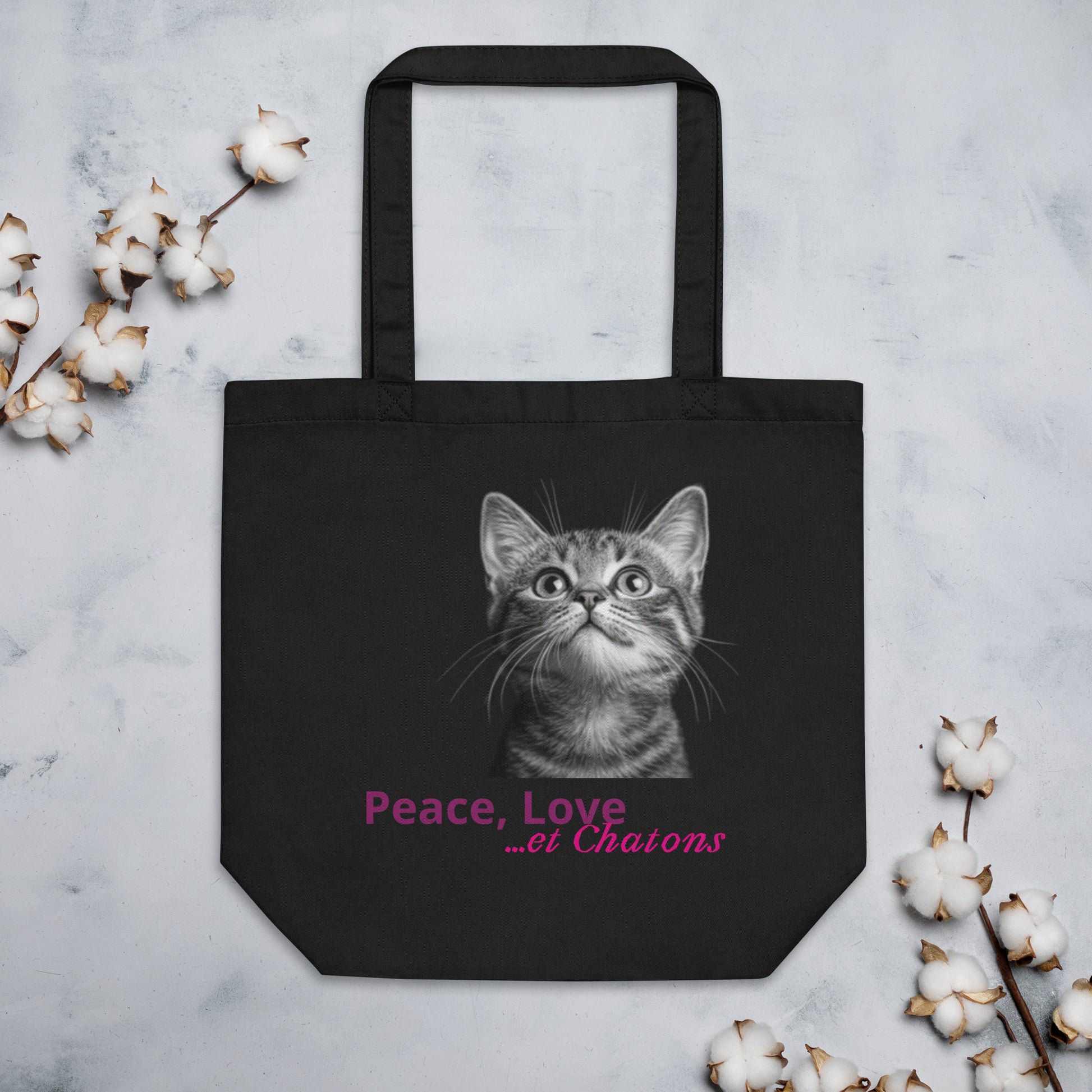 Sac en coton bio avec chaton regardant vers le haut, style tendre