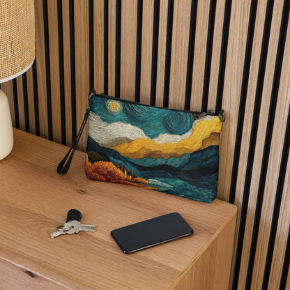 Sac en faux cuir premium décoré d’un ciel nocturne artistique et nuages ondulants.