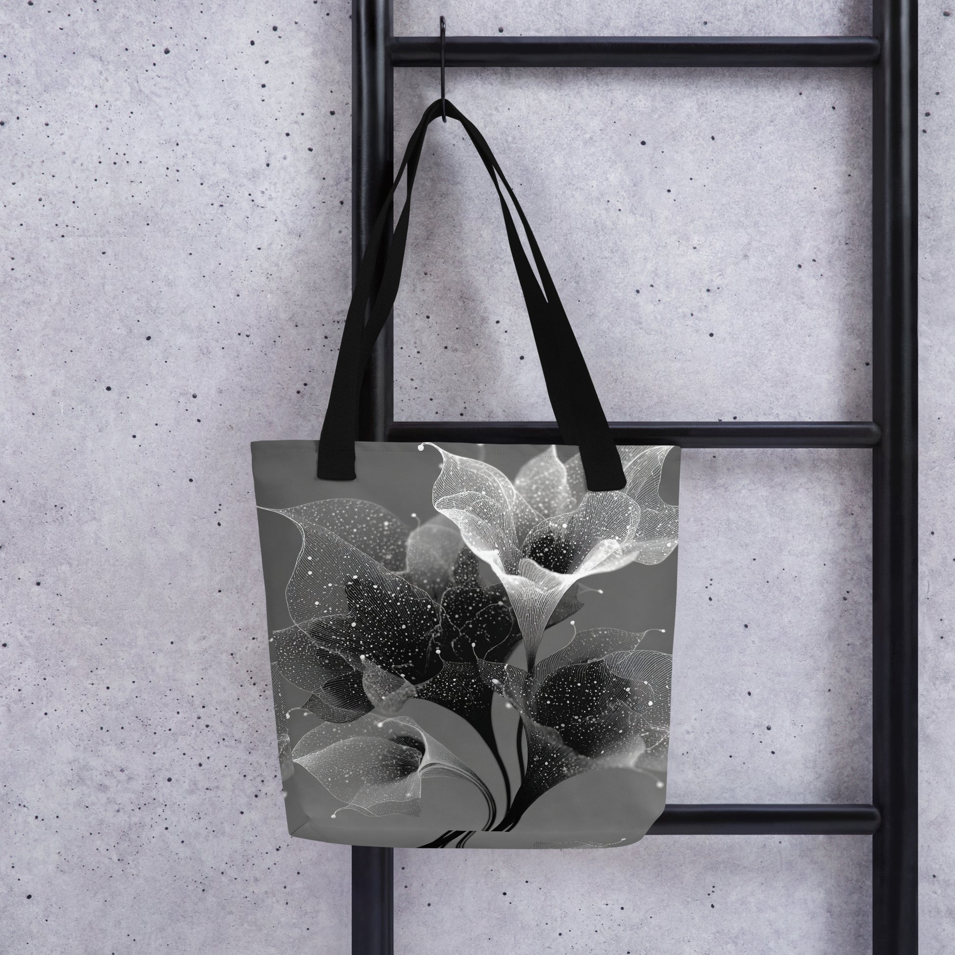 Sac cabas illustré d’une fleur céleste au style épuré et artistique.