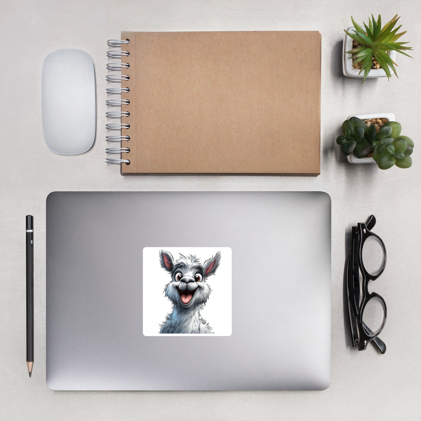 Sticker Super Lama appliqué sur un ordinateur portable 4x4