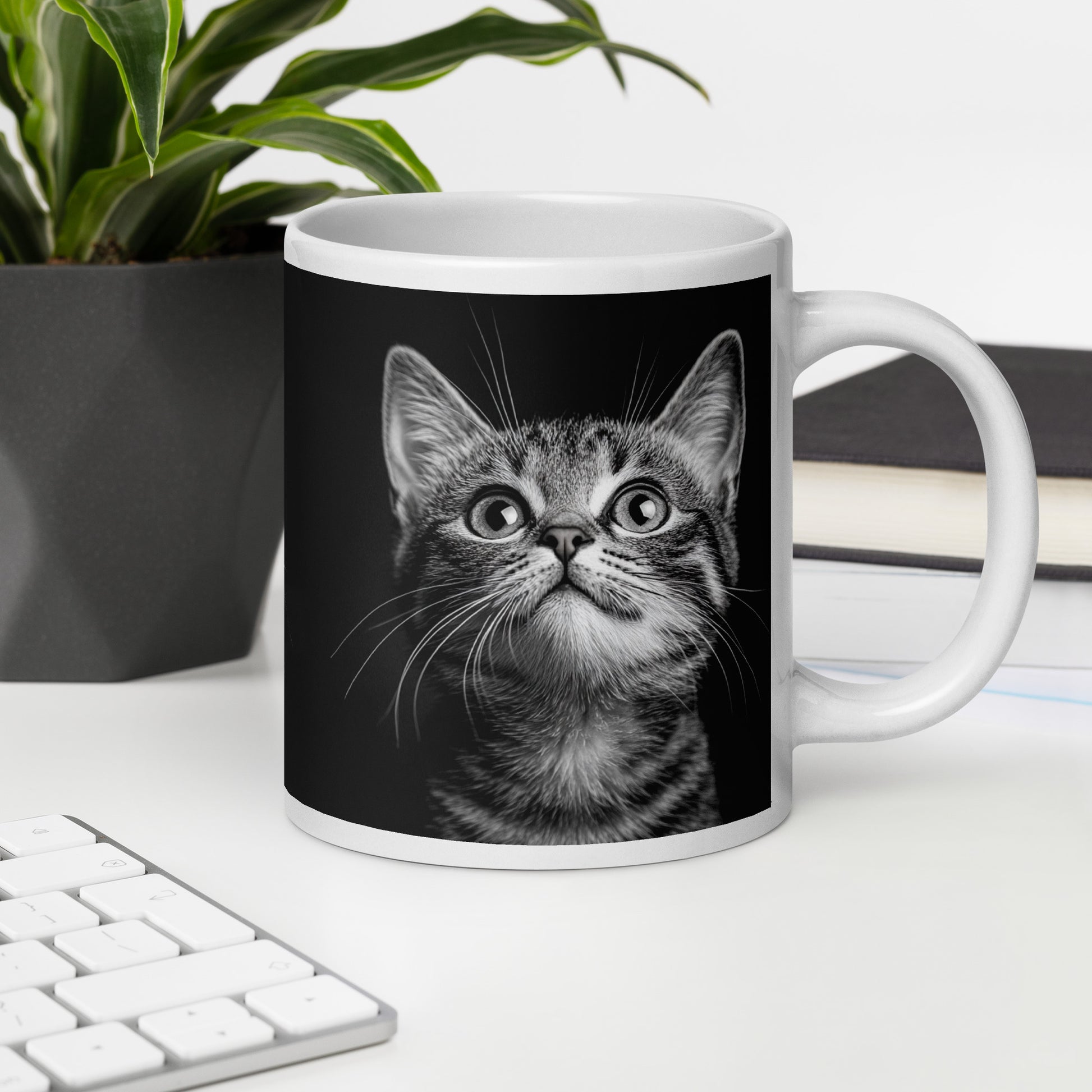 Tasse chaton pour commencer la journée avec le sourire