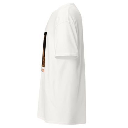 T-shirt “Calme Impérial” porté en style streetwear décontracté blanc côté gauche